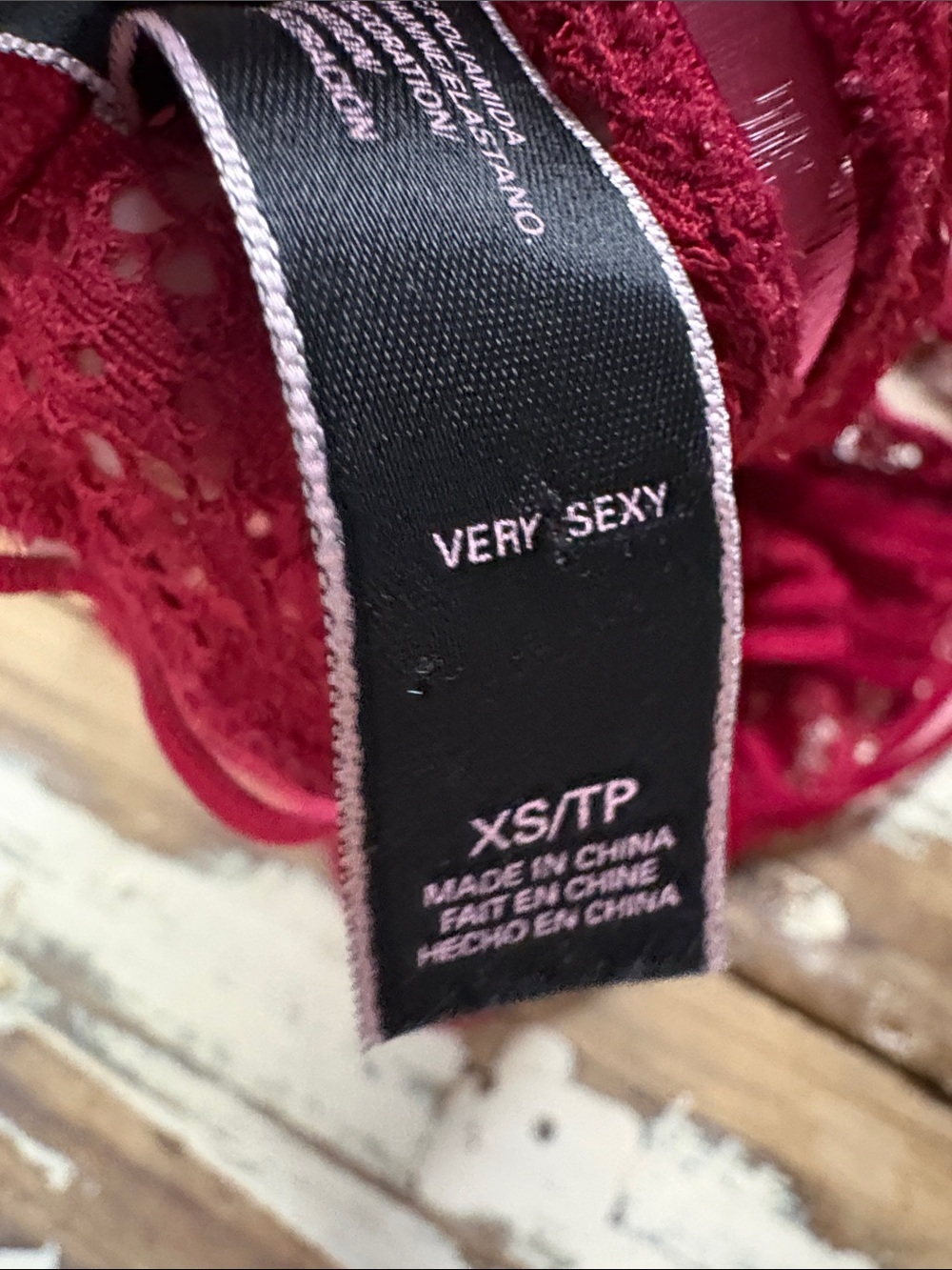Victoria's Secret Burgundy Lace Bralette - Picture 4 of 8